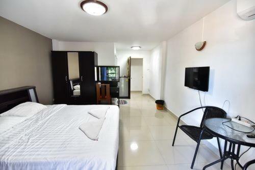 Escobar Guesthouse Jomtien Beach Exterior foto