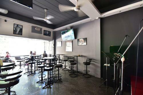 Escobar Guesthouse Jomtien Beach Exterior foto